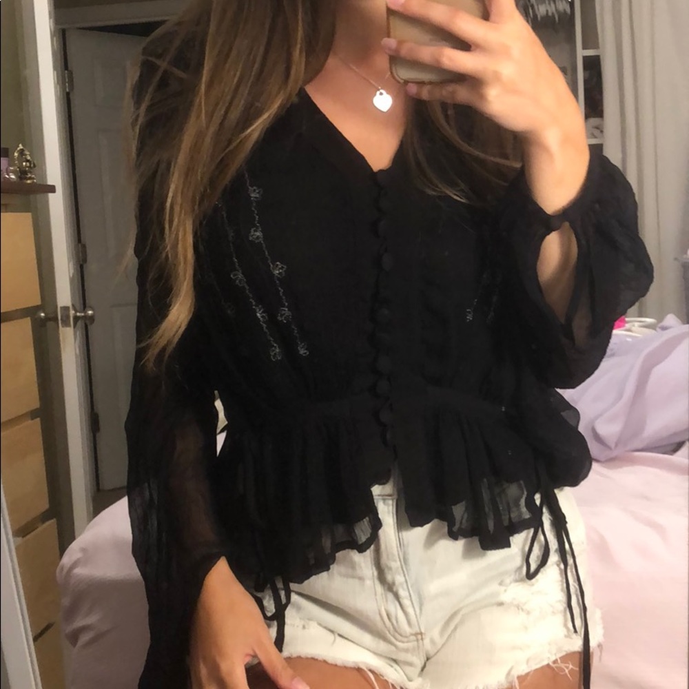 NWOT FREE PEOPLE BLACK BLOUSE🖤